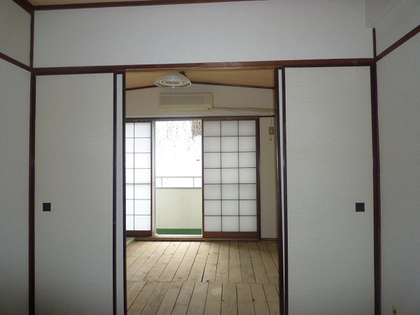 Other room space. Room can taste the good old Japan of the atmosphere