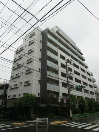 Local appearance photo. Local (10 May 2013) Shooting