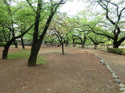 park. Tetsugakudo to the park (park) 708m