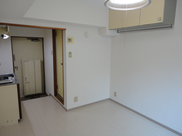 Living and room