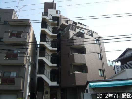 Local appearance photo