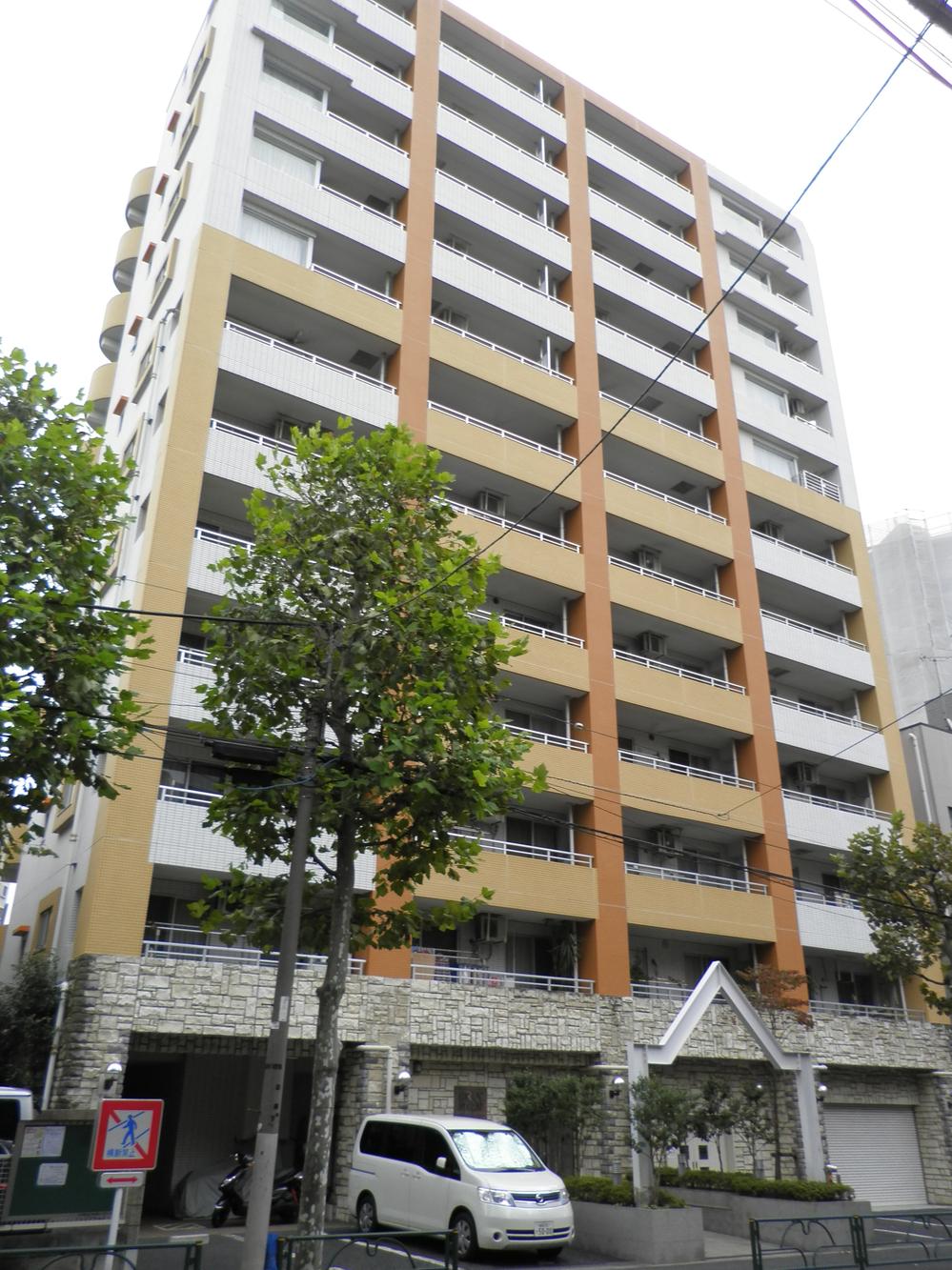 Local appearance photo. Local (10 May 2013) Shooting