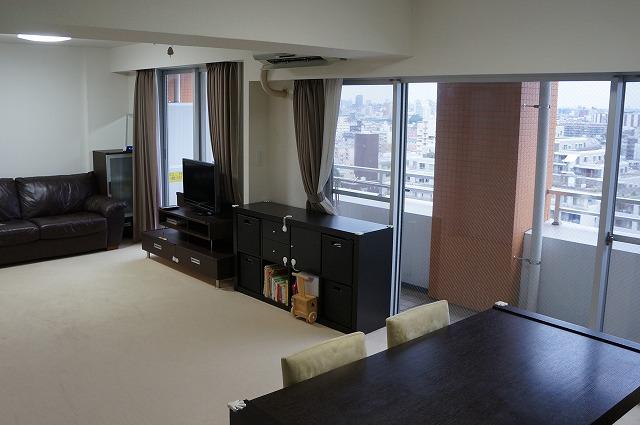 Living. Indoor (10 May 2013) Shooting