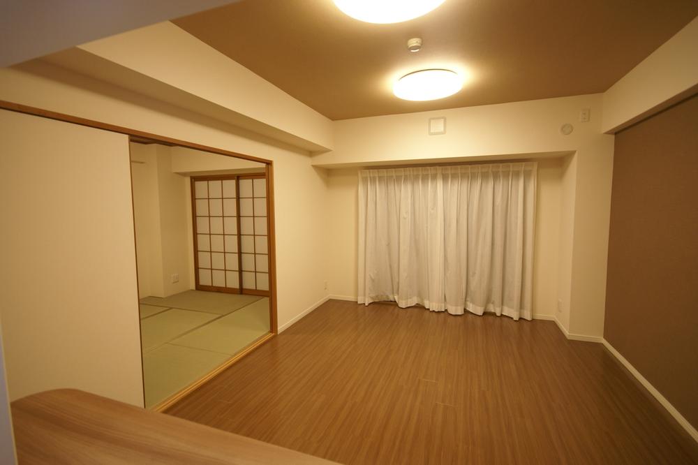 Living. Indoor (12 May 2013) Shooting