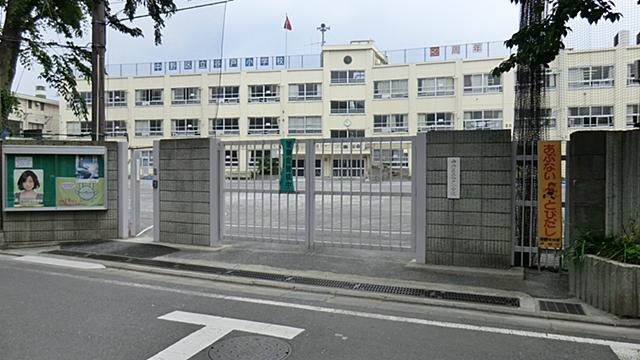 Primary school. Nakano Ward Yato to elementary school 480m
