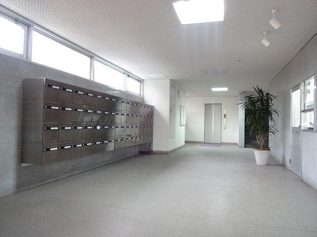 Other local. Entrance