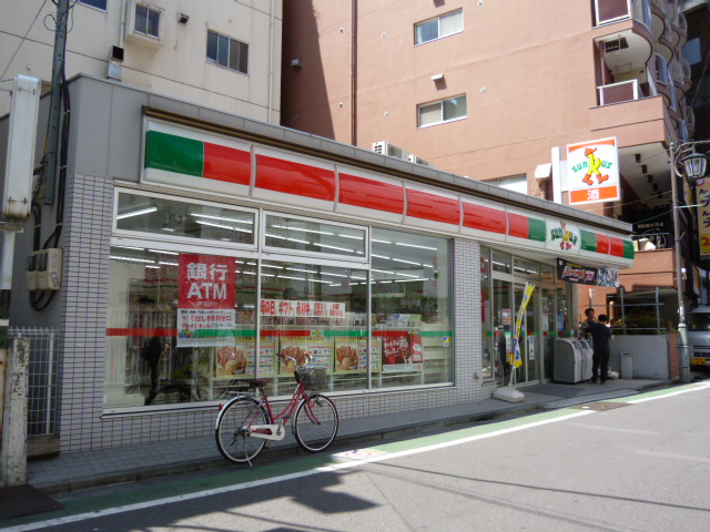 Convenience store. 60m until Thanksgiving Nakano Station Minamiten (convenience store)