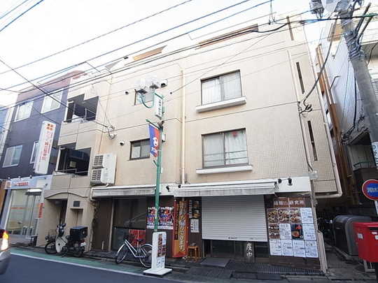 Local appearance photo