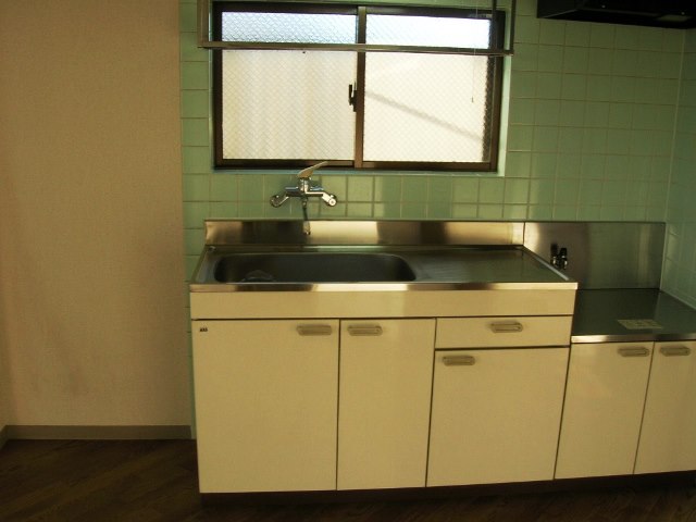 Kitchen. The same type: reference photograph