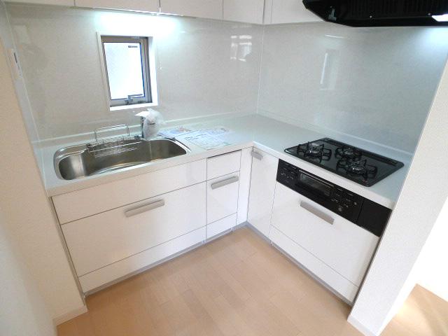 Same specifications photo (kitchen). Kitchen (complete construction cases)