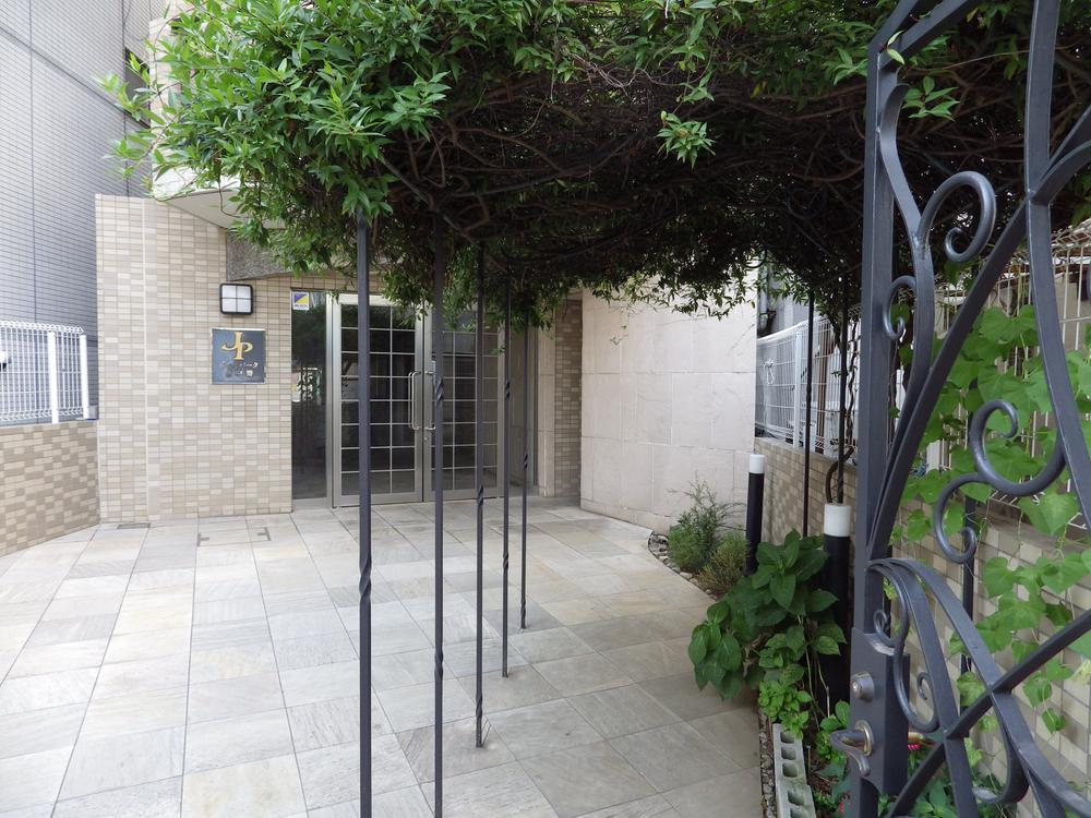 Entrance. Common areas (07 May 2013) Shooting