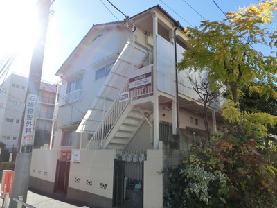 Building appearance. Popular Nakano Station available