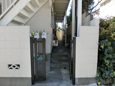 Entrance. It is the entrance of the apartment