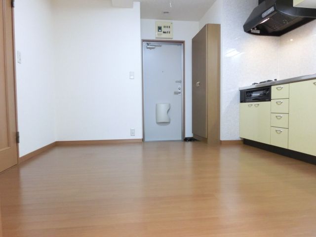 Living and room. 7 Pledge of living