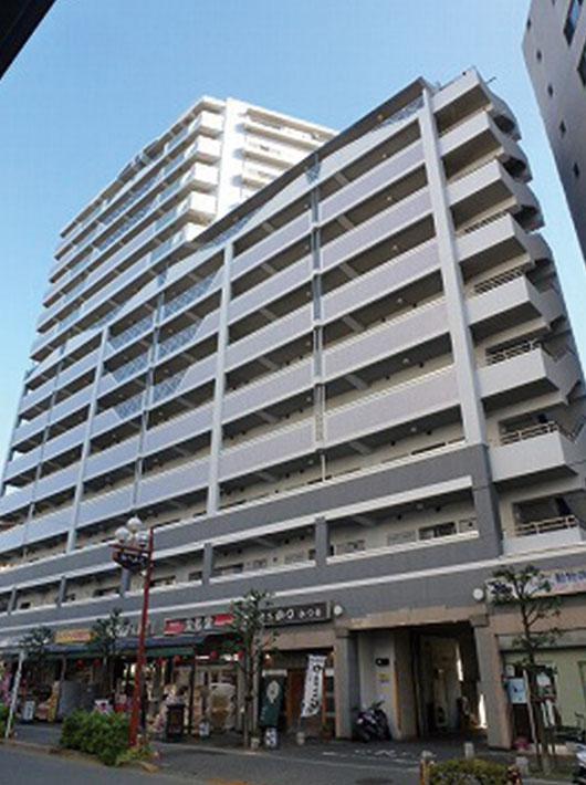 Local appearance photo. tube Management Fee: 11,530 yen / Month repair reserve: 12,040 yen / Month stationed car Places: 24,000 yen ~ 27,000 / Month