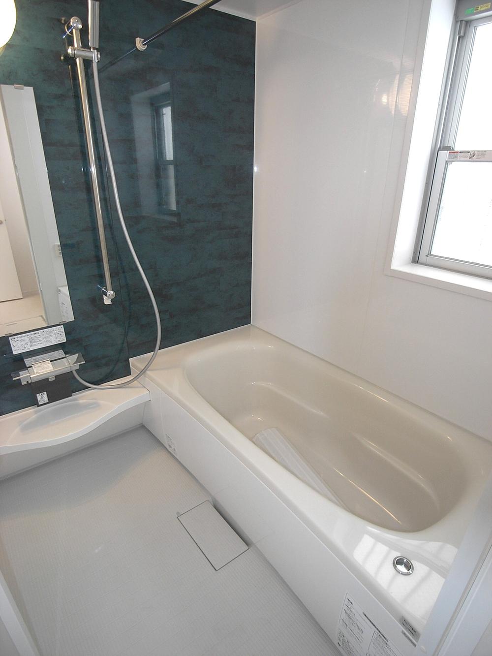 Same specifications photo (bathroom). The bathroom Example of construction