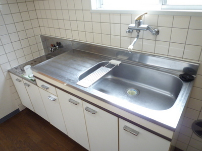 Kitchen. Two-burner gas stove installation Allowed Kitchen
