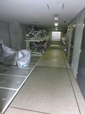 Other common areas. bicycle parking space ・ Motorcycle Parking