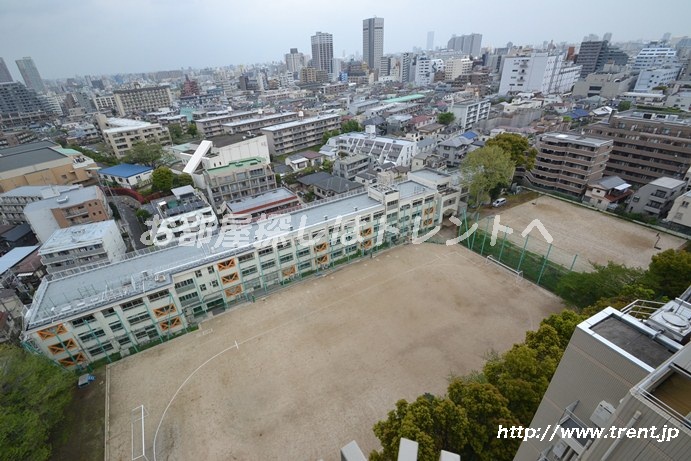 high school ・ College. Daichi Gakuen high school (high school ・ NCT) to 1415m