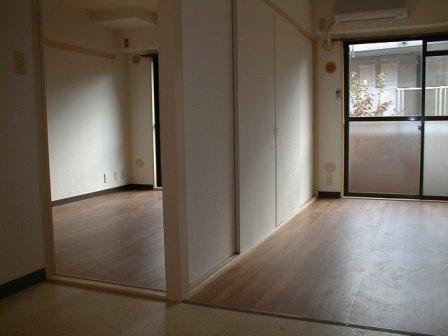 Non-living room. Western style room Sorting type