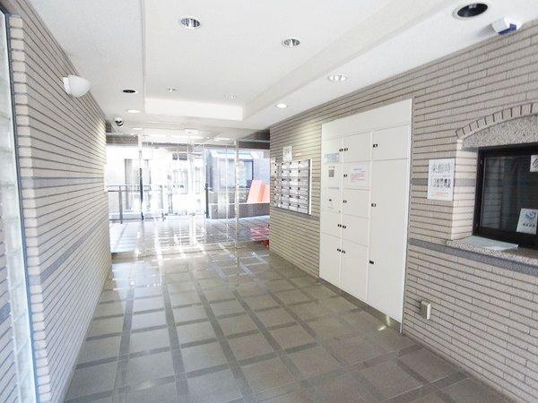 Other local. Entrance