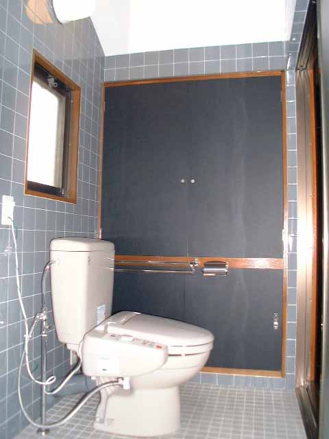 Toilet. The third floor toilet, With Washlet