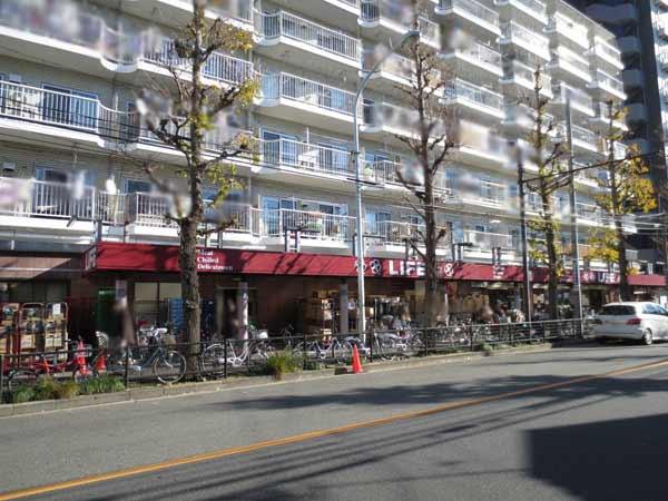 Local appearance photo