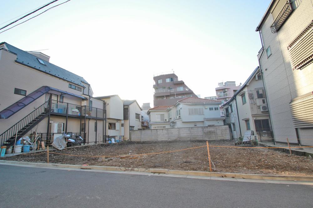 Local land photo. JR "Nakano" station 7-minute walk of the good location. 