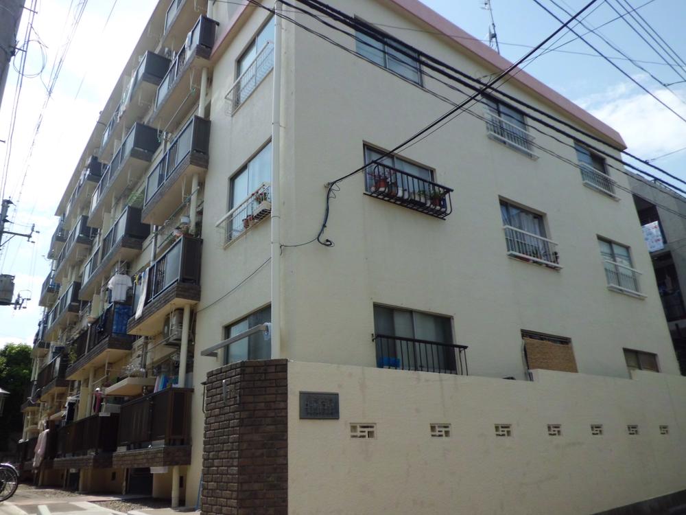 Local appearance photo. Local (June 2013) Shooting