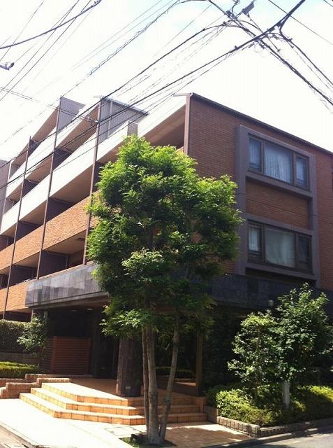 Local appearance photo. Local (07 May 2012) shooting