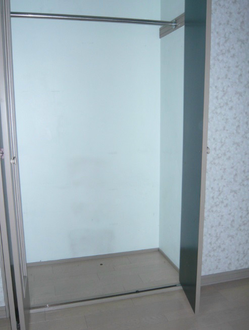 Other room space. There is a large storage in the Western-style
