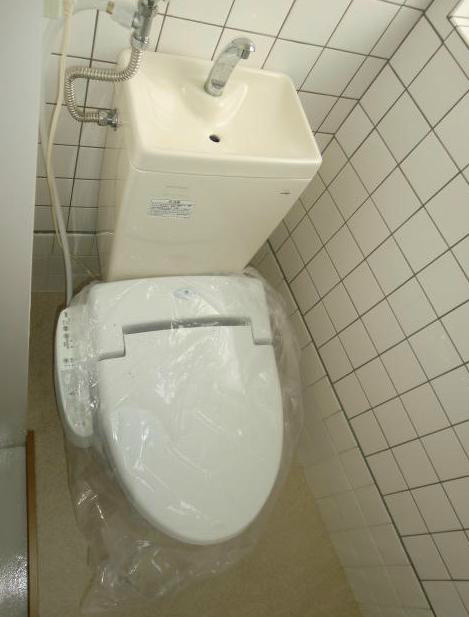 Toilet