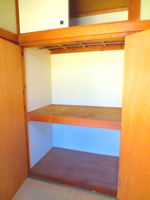 Receipt. Storage closet
