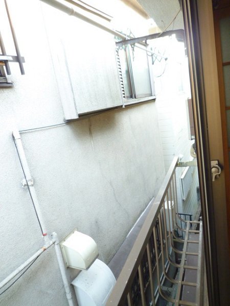 Balcony.  ※ It is a photograph of a separate room