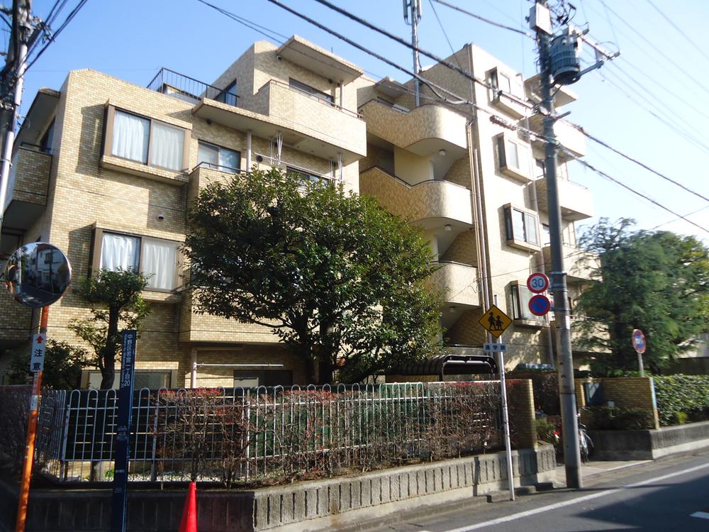 Nakano-ku, Tokyo Wakamiya 1