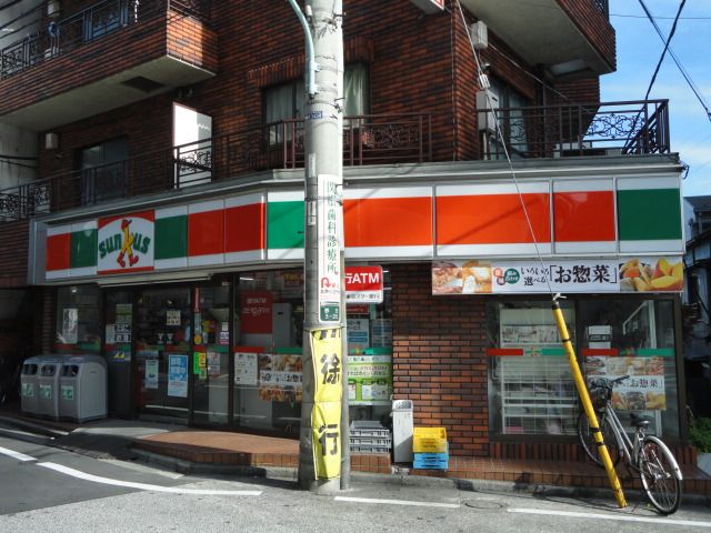 Convenience store. 170m until Thanksgiving (convenience store)