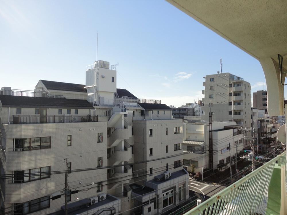 View photos from the dwelling unit