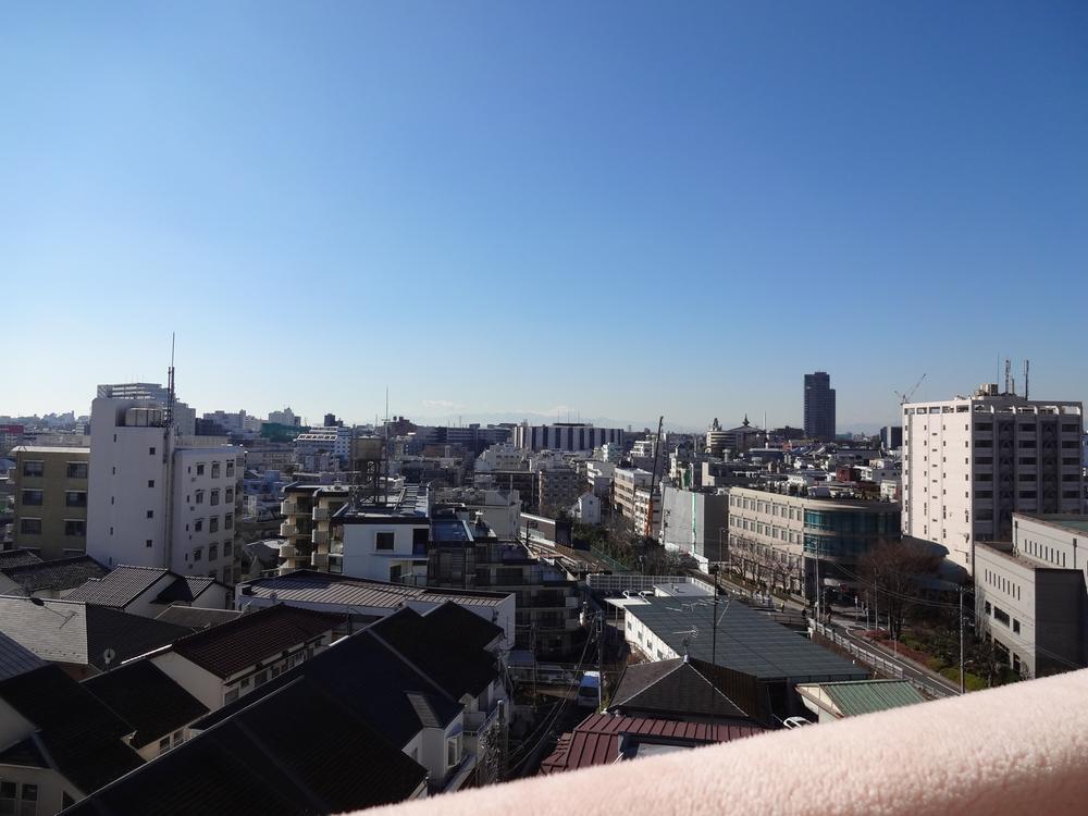 View photos from the dwelling unit. Even luxury overlooking the Mount Fuji on a clear day