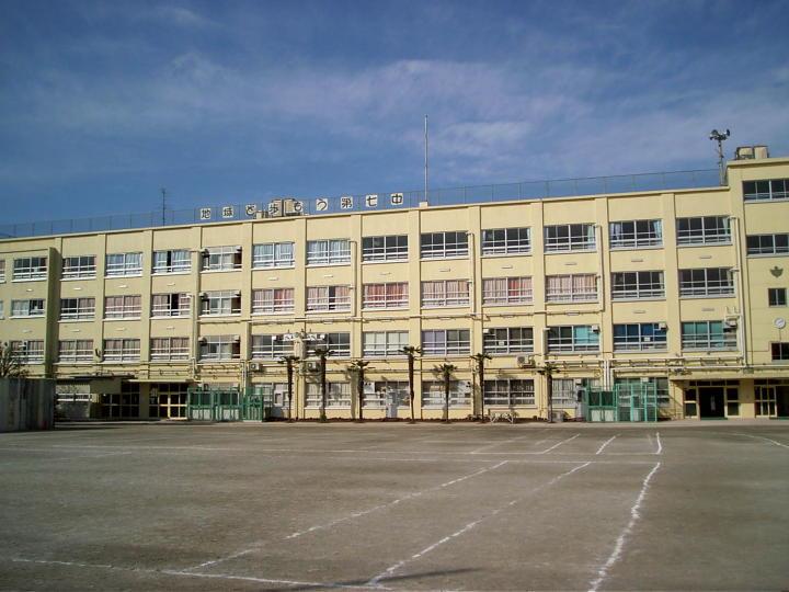 Junior high school. Seventh 350m seventh junior high school until junior high school