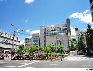 station. 800m to Nakano Station