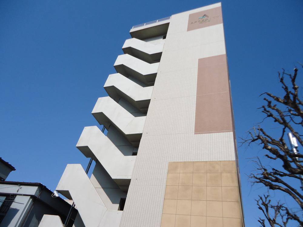 Local appearance photo. Local (February 2012) Shooting