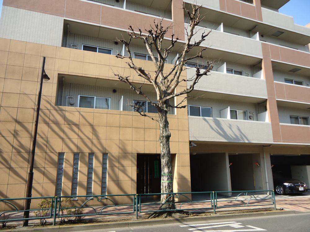 Local appearance photo. Entrance