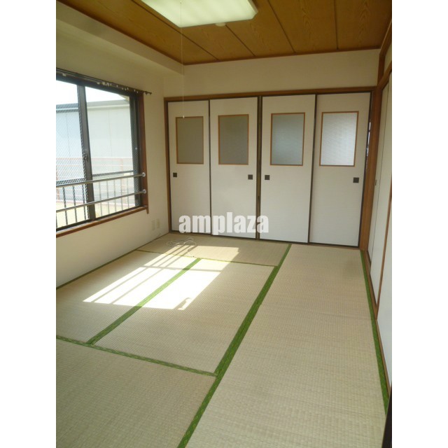 Living and room