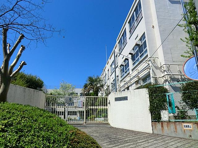 Junior high school. Nakano 450m to stand eighth Junior High School