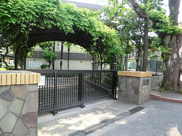 Primary school. 180m to Nerima Kaishin fourth elementary school