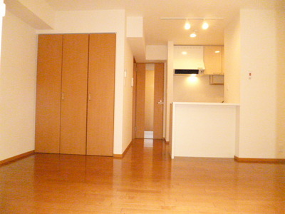 Other room space. Spacious Western-style 10.5 Pledge of flooring