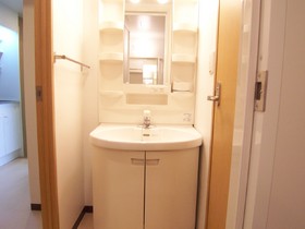 Washroom. Easy-to-use wash space