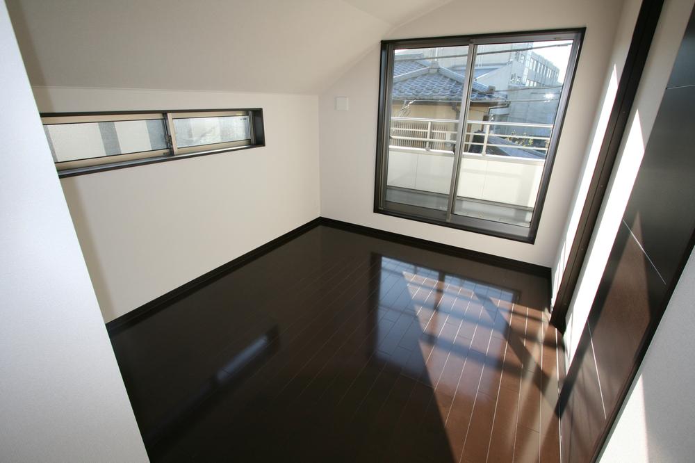 Non-living room. Bright master bedroom