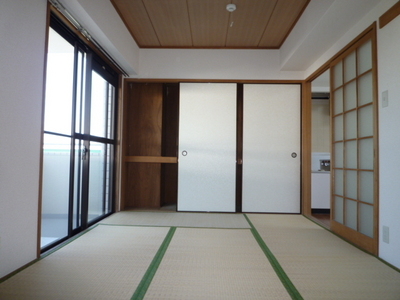 Living and room. Japanese-style room 6 Pledge (reference photograph of another in Room)