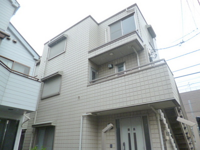 Building appearance. For further information, please contact Nichiwa Ikebukuro (D) 03-3985-2101